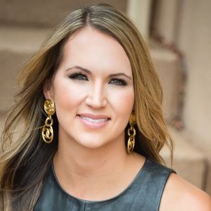 Meet your Posher, Brandi